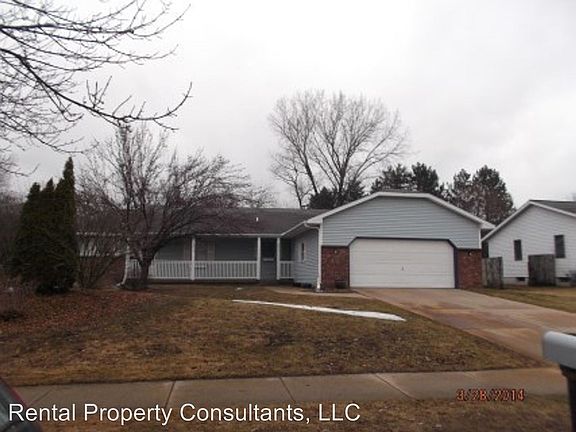 5th image of 2615 Woodmeadow Dr SE