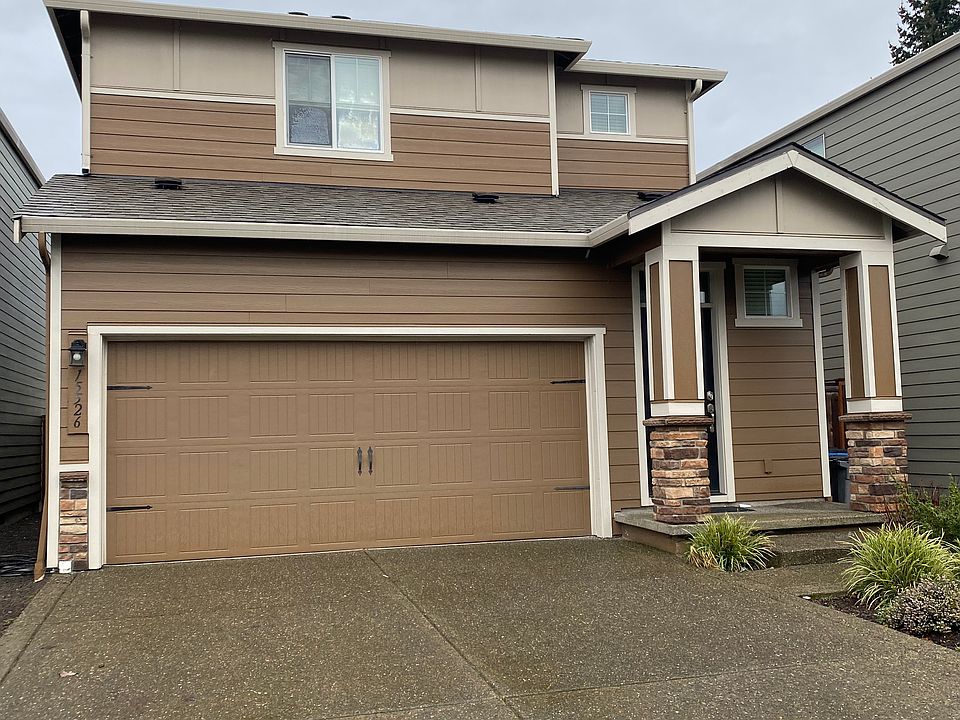 1st image of 15526 NE 72nd Ave #1