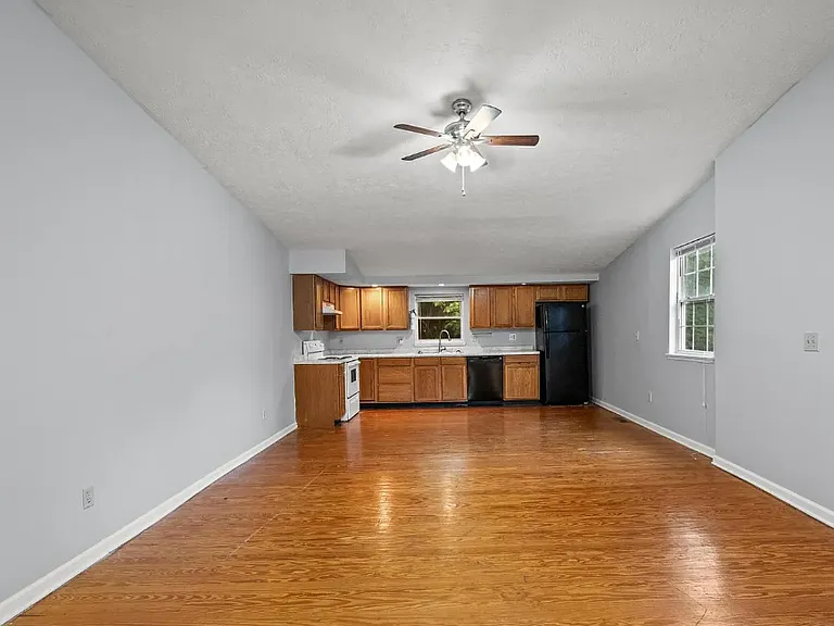2226 Ravine St #2 — Photo 19