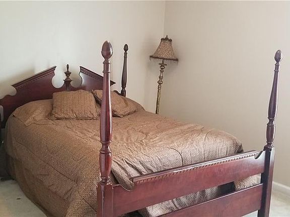 5th image of 5536 Thoroughbred Ct