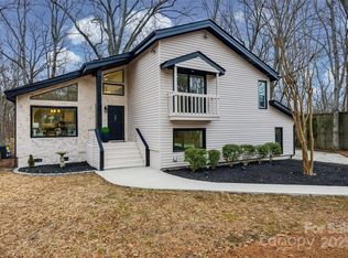 7137 Windyrush Rd, Charlotte, NC 28226