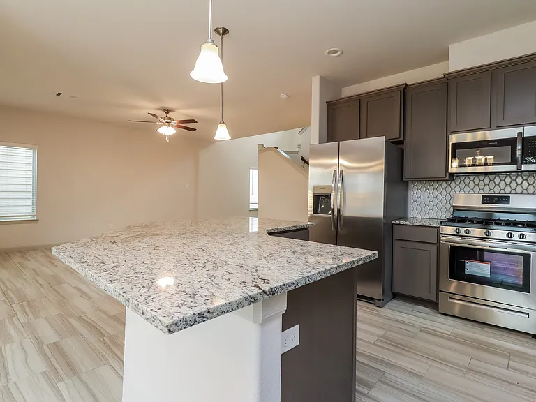7918 Fijian Cypress Dr — Photo 9