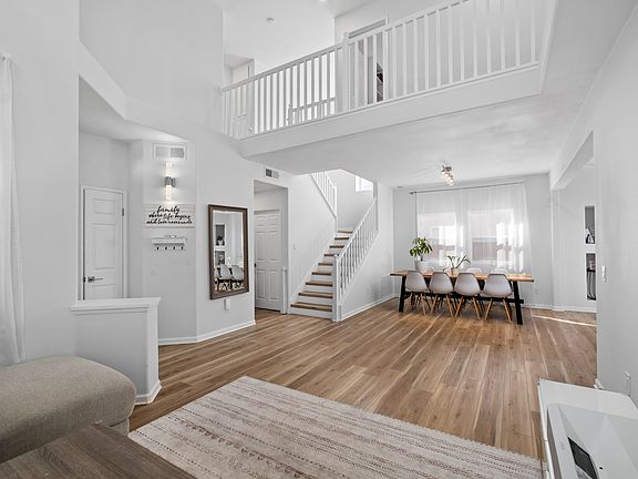 3rd image of 847 Verin Ln