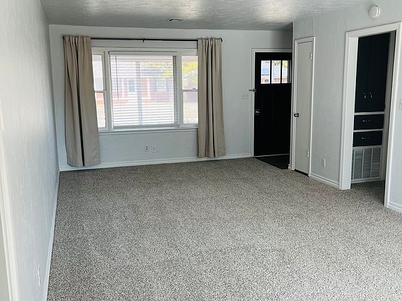 3rd image of 2208 Churchill Pl