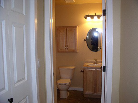 5th image of 2115 NE Westwood Dr APT H