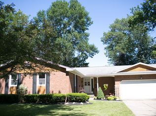 93 Labelle Ter, Amherst, NY 14228