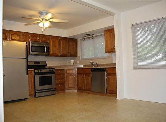 3rd image of 2403 Wescreek Dr
