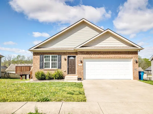 122 Nathan Hale Dr, Georgetown, KY 40324