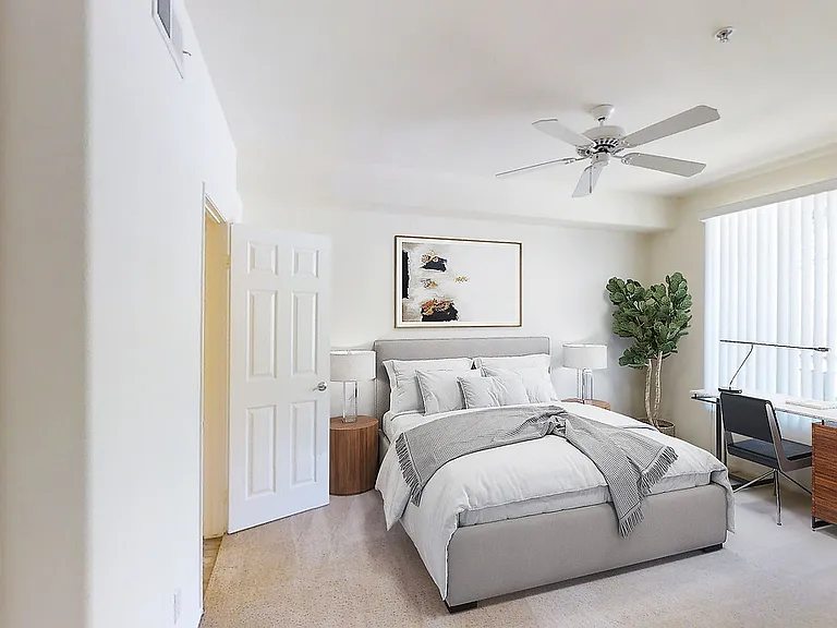 Allure at Scripps Ranch — Photo 19