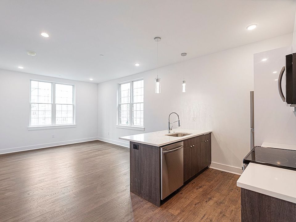 1st image of 2623 Christian St Unit 204