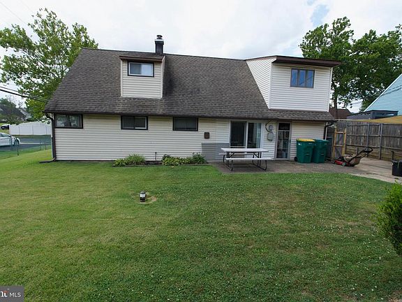 3rd image of 6 Canna Rd