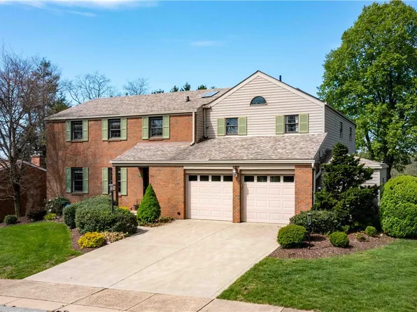 122 Tynewood Dr, Turtle Creek, PA 15145