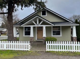 1216 Saling Ave, Medford, OR 97504