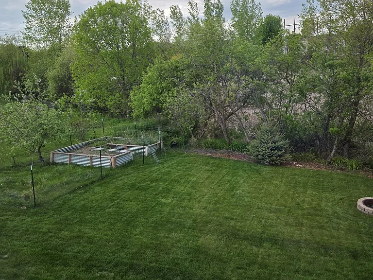 21476 Lena Trl — Photo 3