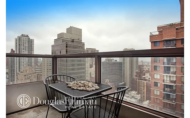 Sold by Douglas Elliman | media 12