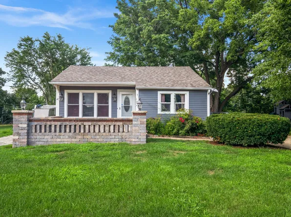 121 W Lester St, West Chicago, IL 60185