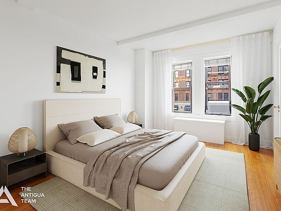 4th image of 49 W 72nd St Front 2-C
