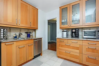 Sold by Robert DeFalco Realty