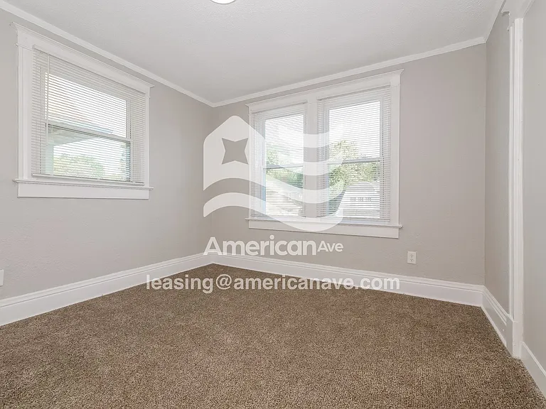 620949_012_wm_-_bedroom_13184004.jpg