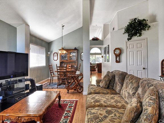 3rd image of 808 Highland View Dr