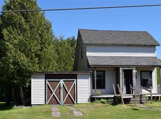 57244 Rockland St, Calumet, MI 49913