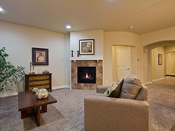 Great Room with Gas FP
