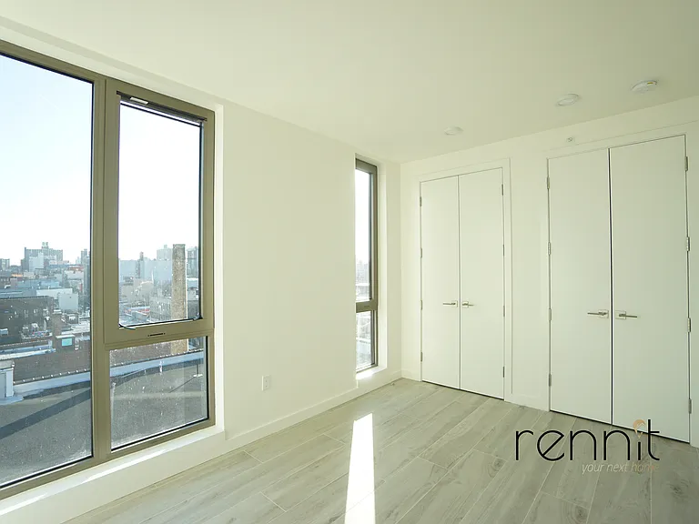 33 Little Nassau St #908 — Photo 5