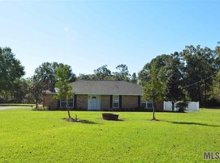 8958 Harris Rd, Denham Springs, LA 70726