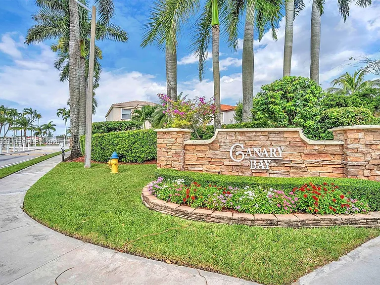 15891 NW 15th Ct — Photo 1
