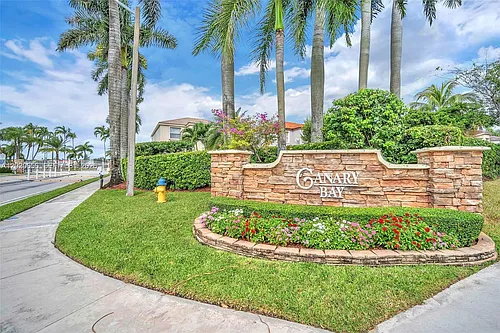 15891 NW 15th Ct Photo 1