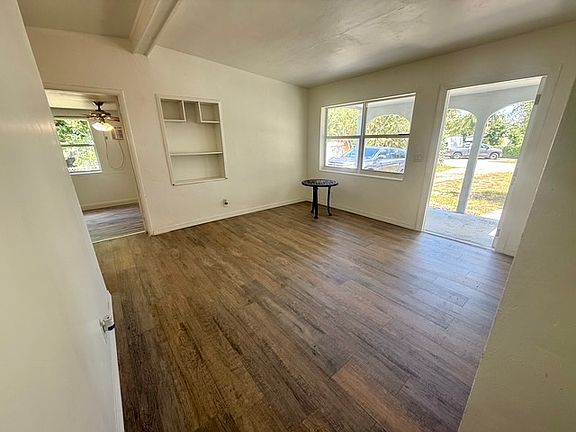 5th image of 530 Mentone Rd #A