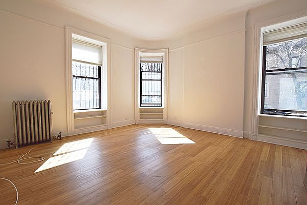 1st image of 471 Central Park W APT 1B