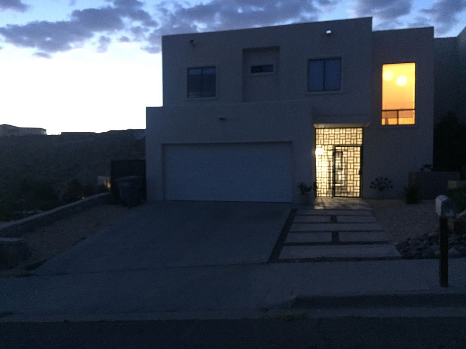 1st image of 4729 Excalibur Dr #A