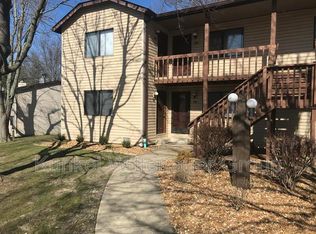 51 Pepperwood Ct, Glen Carbon, IL 62034