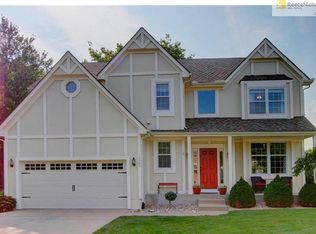 12909 King Ln, Overland Park, KS 66213