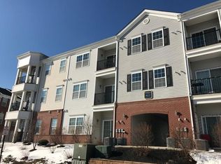 1102 Giordano Ave, Parlin, NJ 08859