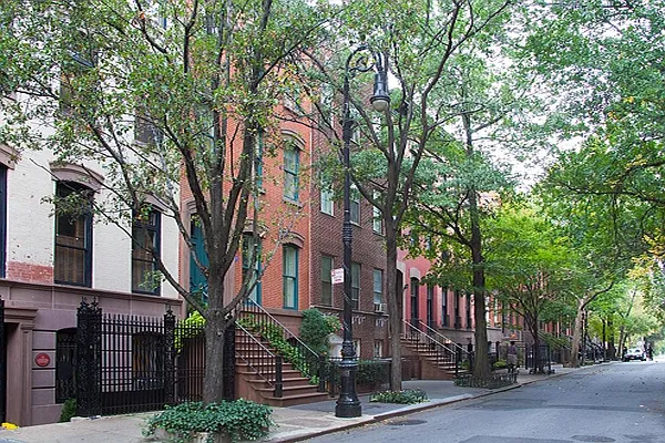 Rented by Corcoran | media 21