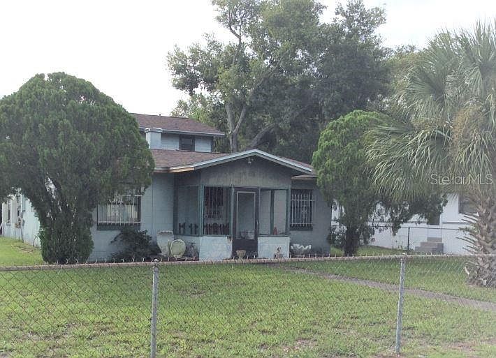 1st image of 257 S College Ave