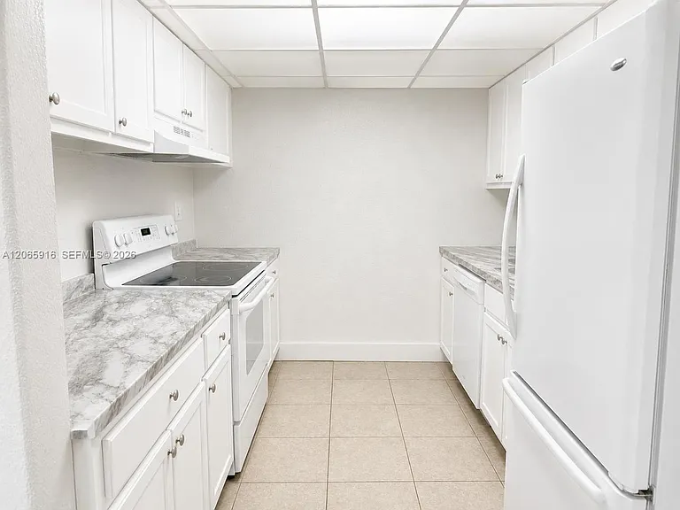 1855 NE 121st St #6 — Photo 5