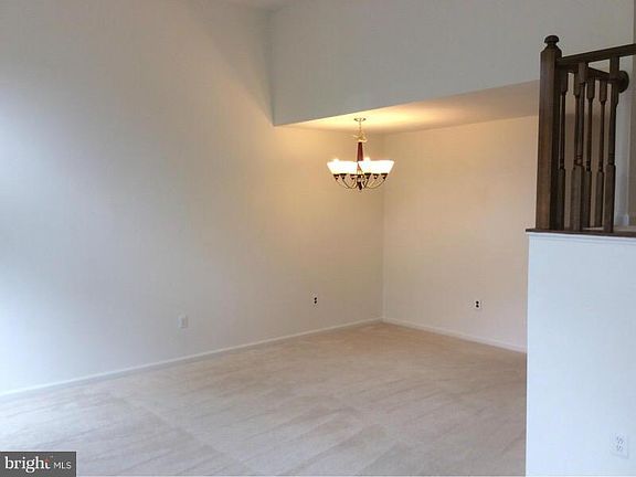 4th image of 6352 Palmetto Pl