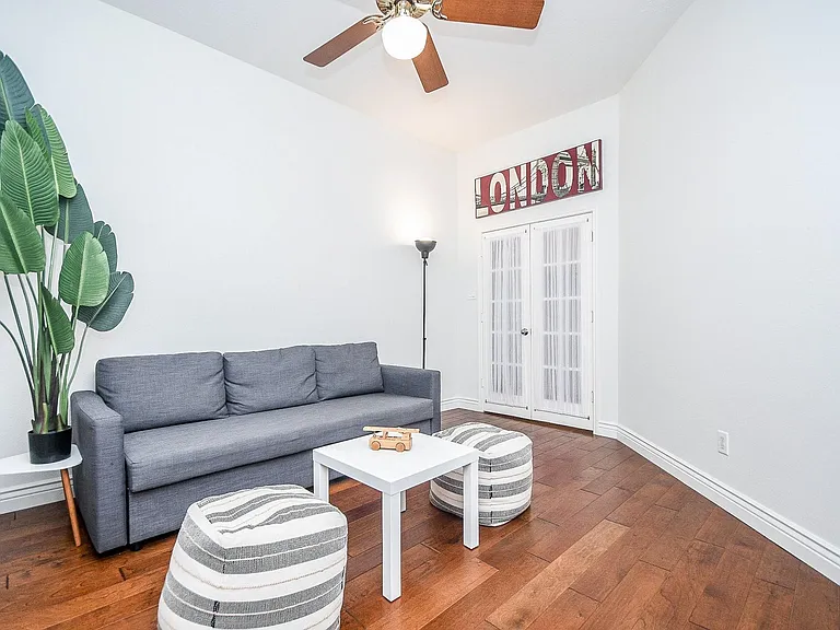 7219 Colony Bend Ln — Photo 16