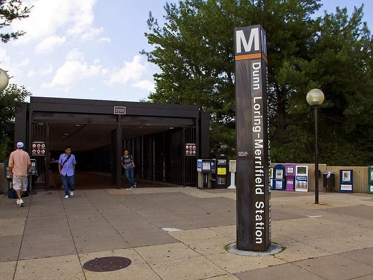 Dunn Loring - Orange Line Metro Station
