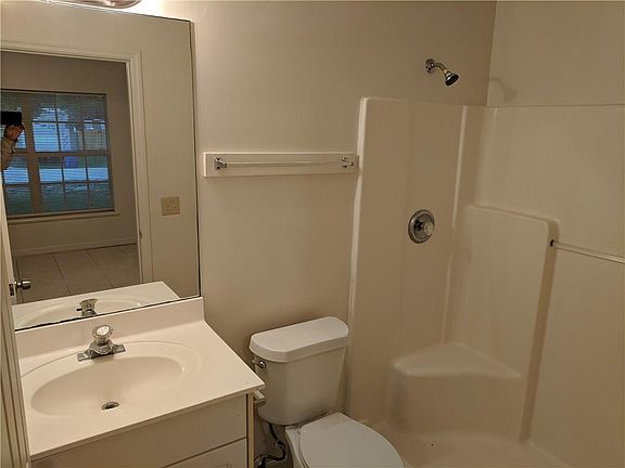 4th image of 8910 22nd St