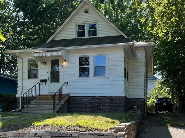 1128 17th St, Des Moines, IA 50314