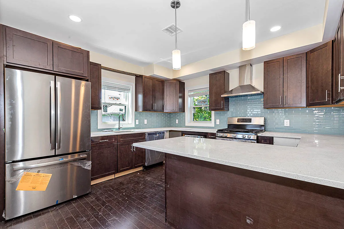 5 bed, 5.5 bath, $6,495 — Photo 2