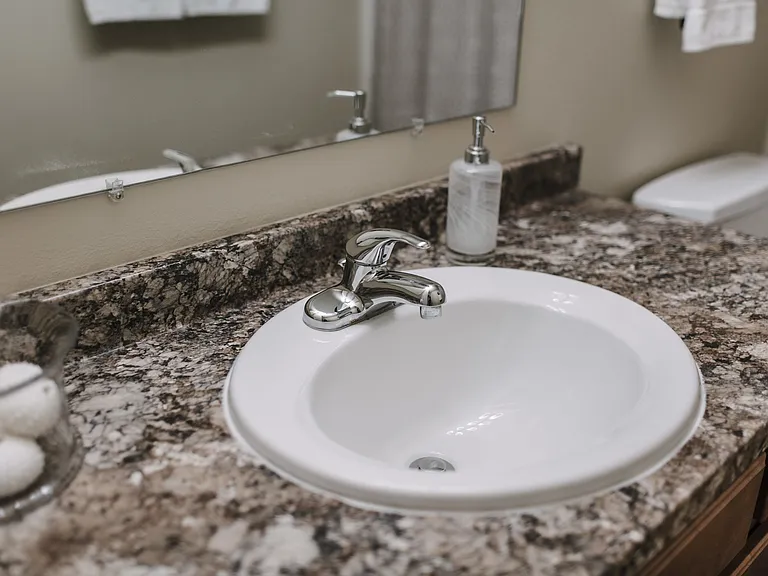 Lakewood Crossing Apartments — Photo 91