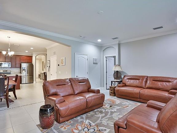 5th image of 865 Vino Verde Cir