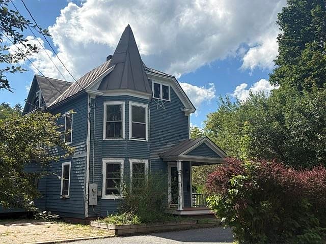 1st image of 11 Maple Street