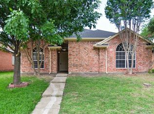 1719 Brooksview Ln, Balch Springs, TX 75180