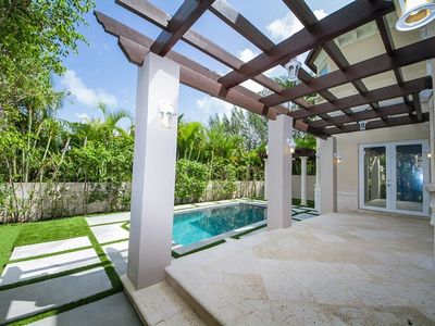 4151 N Bay Rd, Miami Beach, FL, 33140